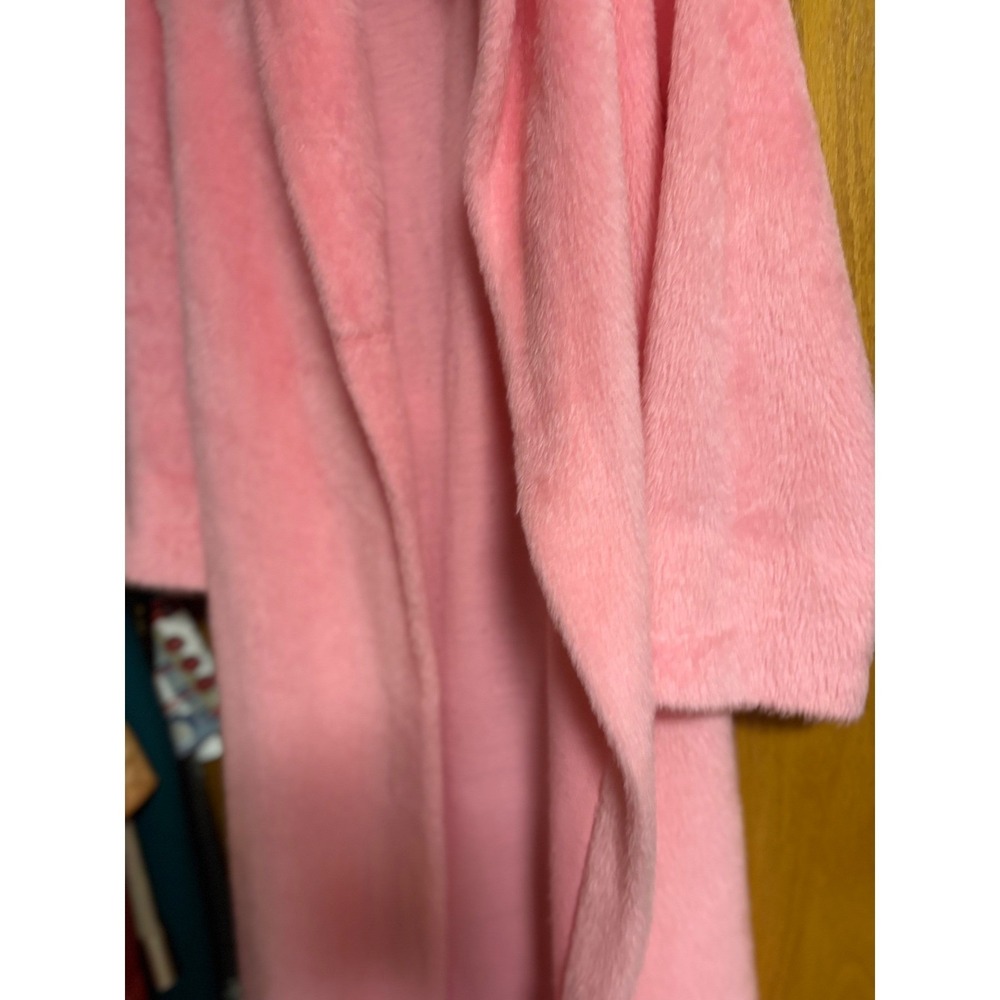 Vintage HomeWear Sears Pink Fuzzy  Long Robe Cozy Lounge Wear Soft - Picture 5 of 8